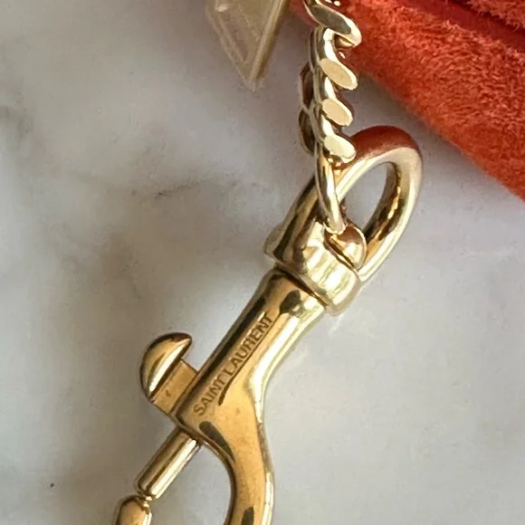 🔥SOLD 🔥Saint Laurent cube bag charm AirPod case coin case mini pouch - Picture 7 of 8